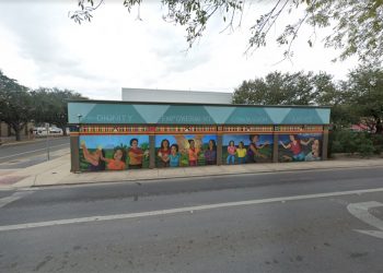 Clínica de abortos en la frontera de Texas enfrenta desafíos legales y culturales únicos