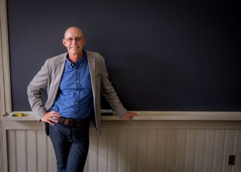 Michael Pollan discusses new book, ‘This Is Your Mind on Plants’