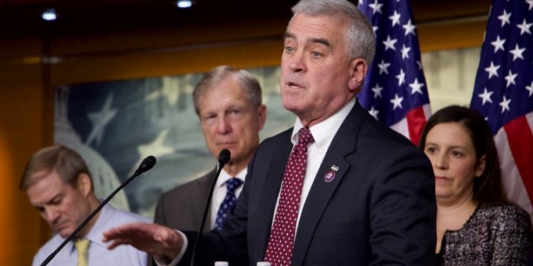 Lawmakers eye affordability in push for expanded Alzheimer’s treatment