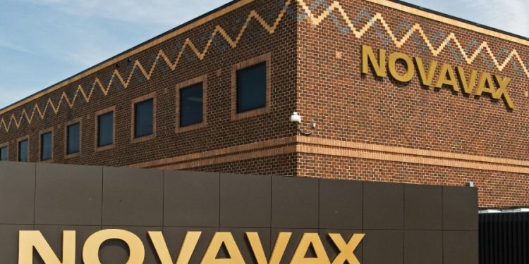 Novavax ‘encouraged’ by results for combined COVID, flu vaccine