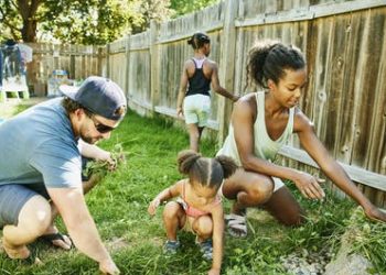 Health insurance coverage for kids through Medicaid and CHIP helps their moms too