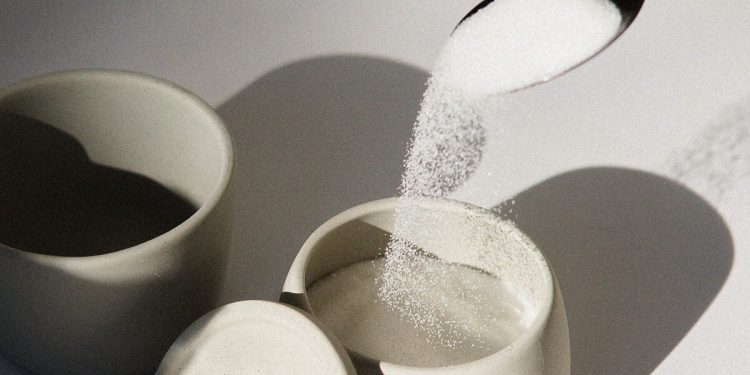 Study: Reducing sugar in packaged foods could reduce disease