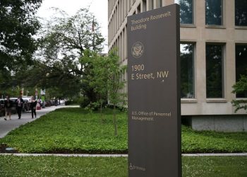 Federal employee union says OPM hasn’t addressed health, safety concerns for returning workers