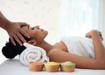 Treat Yourself at the Spa: 7 Health Benefits of Spa Treatments