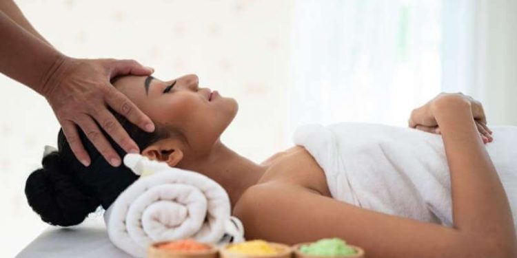 Treat Yourself at the Spa: 7 Health Benefits of Spa Treatments