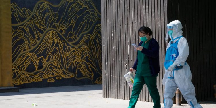 Shanghai reaches ‘zero Covid’ but lockdowns continue
