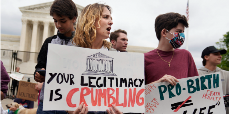 58 percent in new poll favor candidate who supports abortion access