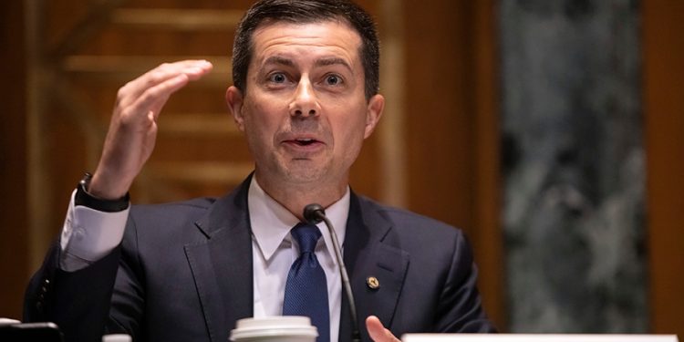 Buttigieg points blame at Abbott for baby formula shortage