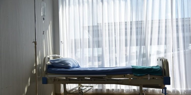 COVID risks higher from small indoor events than large outdoor ones: research