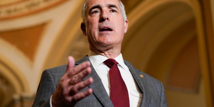 Democratic senators introduce bill to avoid future formula shortages