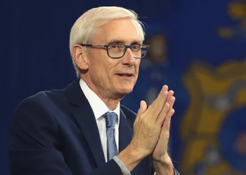 Democratic governors urge Congress to codify Roe v Wade in light of draft opinion