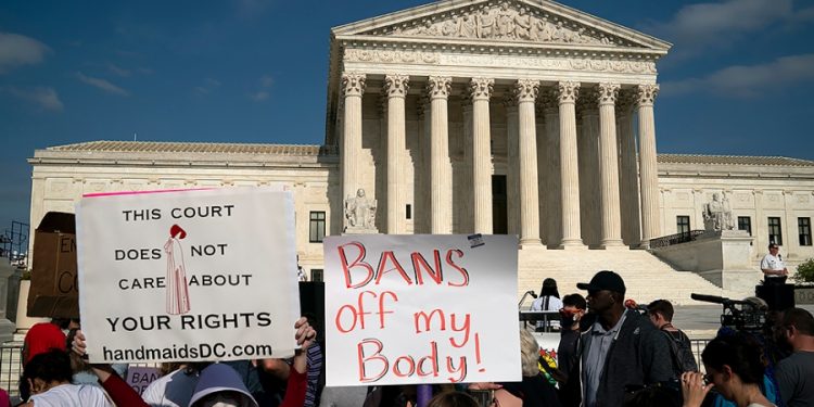57 percent in new poll want Supreme Court to support abortion rights