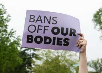 Democrats push to expand abortion access in blue states