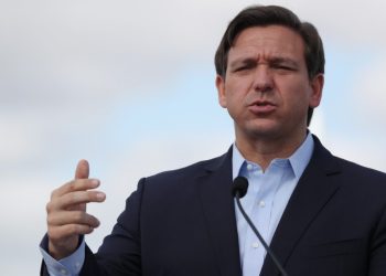 Florida has yet to pre-order COVID vaccines for kids under 5