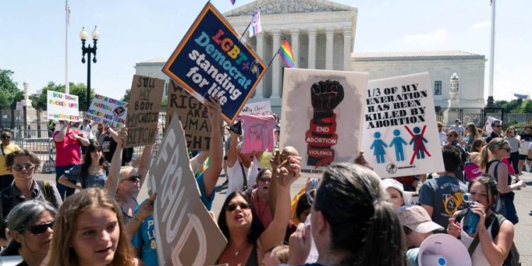 Abortion rights proponents file wave of lawsuits challenging bans