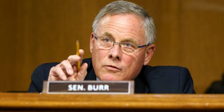 Top GOP senator pushes back on Biden officials’ calls for COVID funding