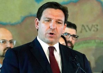 DeSantis escalates feud with White House