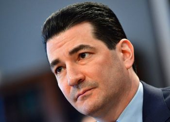 Gottlieb predicts slow start for kids’ vaccines