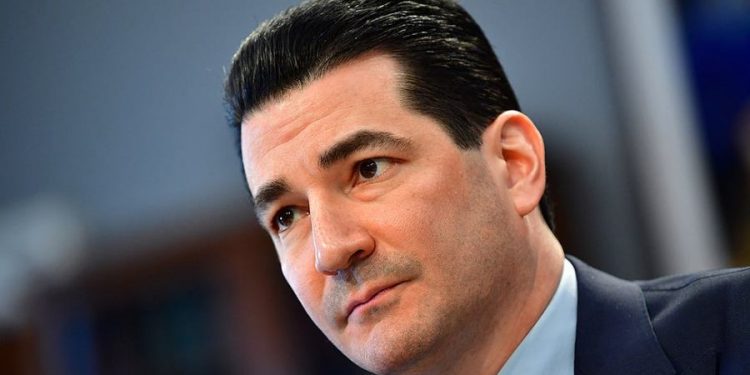 Gottlieb predicts slow start for kids’ vaccines