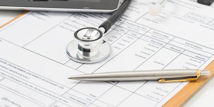 4 in 10 saddled with debt from medical, dental bills: poll