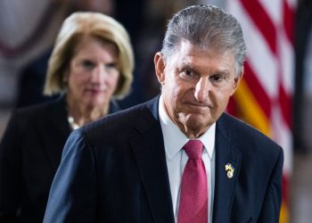 Manchin tests positive for COVID-19
