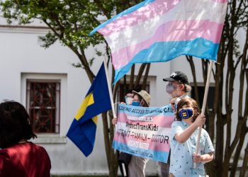 White House proposes strengthening transgender health protections