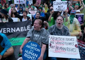 Supreme Court clears way for Indiana parental notice abortion law