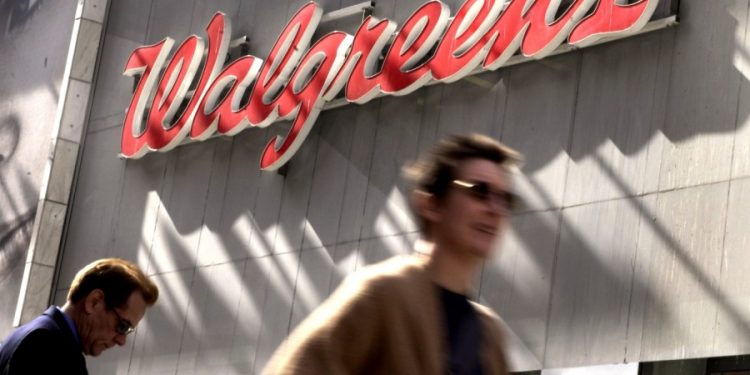 #BoycottWalgreens trends after people say they were denied birth control pills, condoms