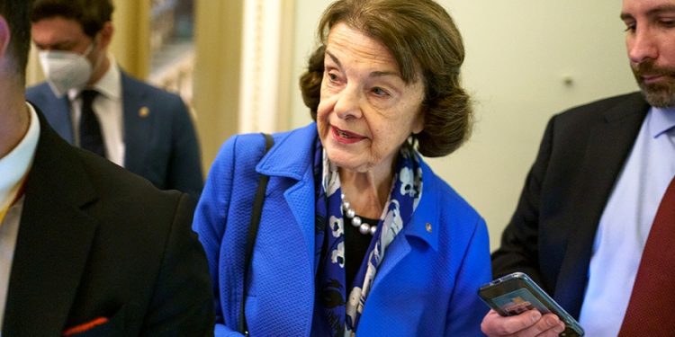 Feinstein says she’d vote for filibuster carveout to codify abortion rights