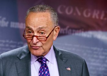 Democrats rev up high-stakes final push to lower drug prices