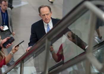 GOP senators call for hearings on bipartisan insulin cost bill