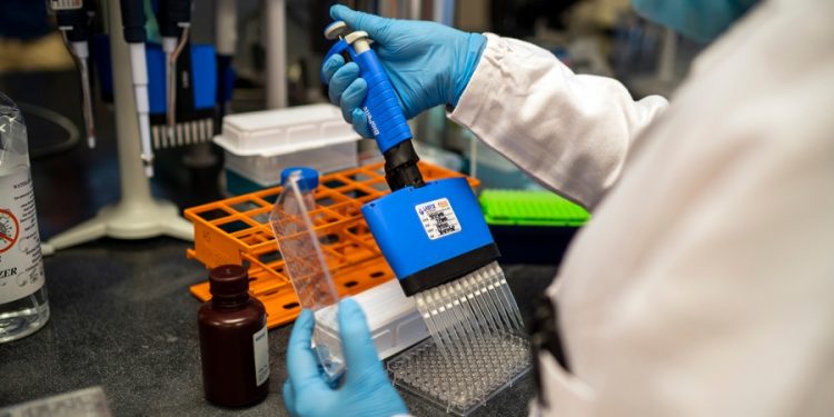 BA.5 spurs new calls to fund next-generation COVID-19 vaccines