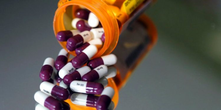 DeSantis sues FDA in push to import prescription drugs from Canada