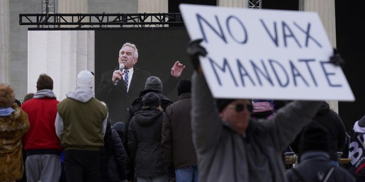 Facebook takes down page for anti-vaccination organization run by Robert F. Kennedy Jr.