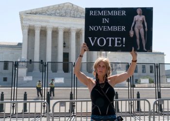 Abortion rights group NARAL launches final midterm push