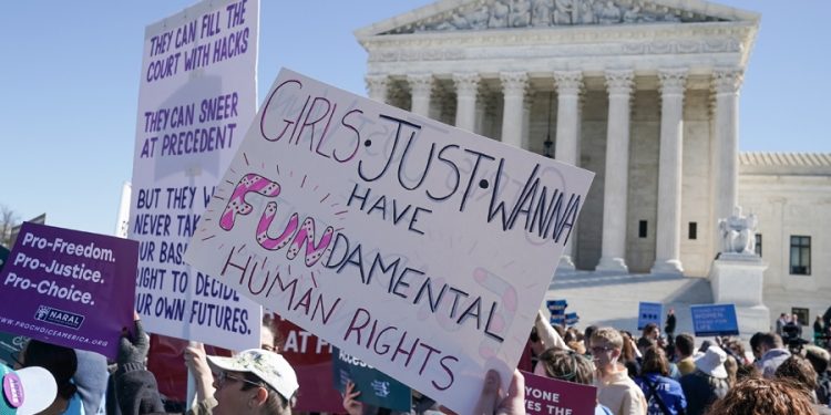 Nearly half of American voters say they’ll support a candidate who wants to keep abortion legal