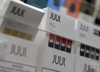 Juul to avoid bankruptcy, laying off hundreds of workers