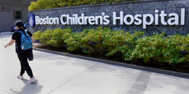 House Dems call on DOJ to respond to anti-trans threats of violence against children’s hospitals