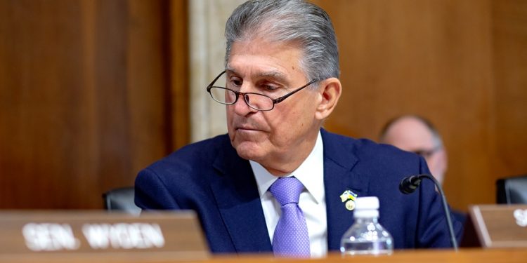 Manchin calls for deal on Social Security, Medicare, Medicaid in new Congress