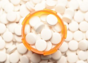 CVS, Walgreens agree to settle opioid lawsuits for a combined $10B 