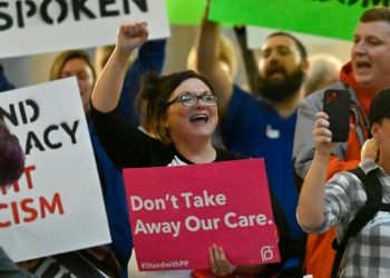 Roe v. Wade was top health story on voters’ minds this year: analysis