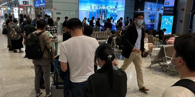 US to impose new restrictions on travelers from China amid COVID outbreaks