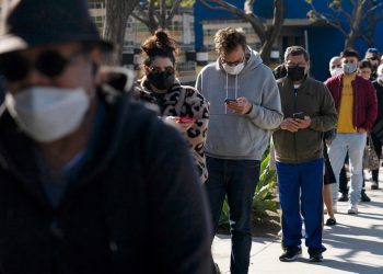 COVID variant XBB.1.5 now accounts for 40 percent of cases in the US: CDC