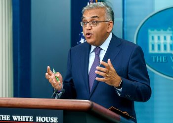 Here’s what the White House COVID czar is advising for holiday gatherings