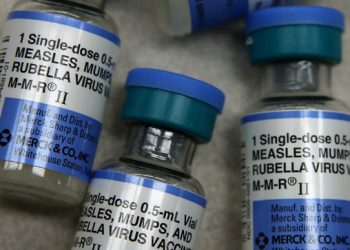 Survey finds growing opposition to school vaccine mandates for measles