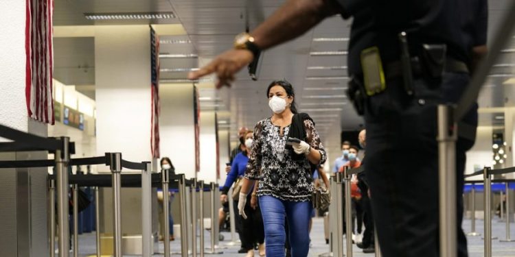 House passes bill to end COVID vaccine requirement for foreign air travelers
