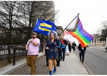 Tennessee bans on drag shows, gender-affirming care head to governor