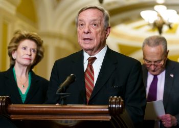 Durbin, bipartisan senators slam FDA’s ‘repeated failures’ at vaping regulation