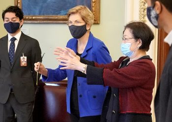 Senate Democrats press White House on abortion access