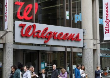 Legal uncertainty hovers over Walgreens decision on abortion pill dispensing